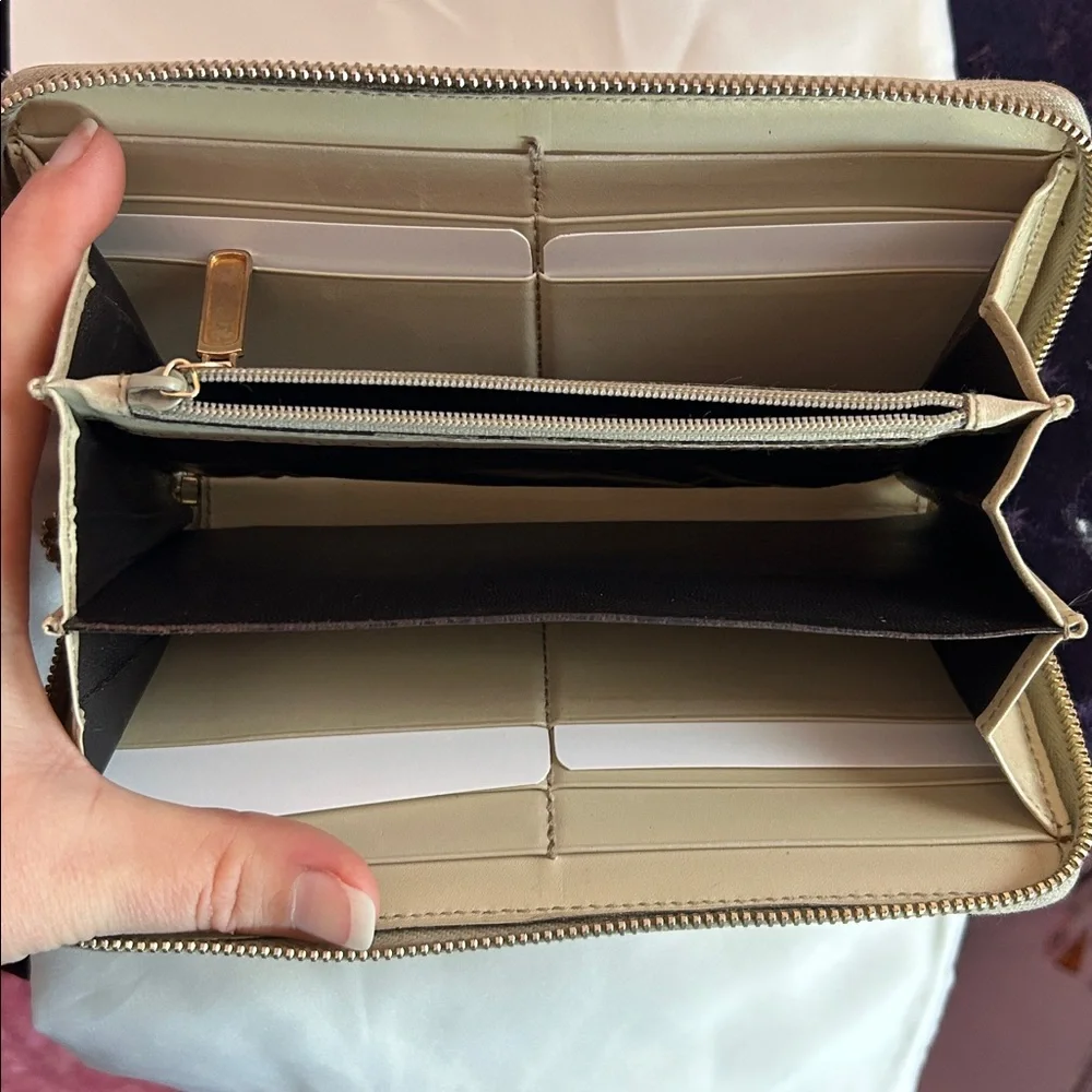 Gucci Guccissima zip-around long wallet - Picture 3 of 11